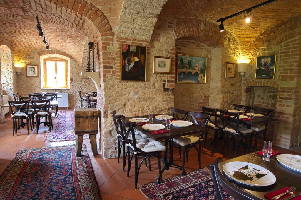 Hotel Dvur Hoffmeister Velke Cicovice Экстерьер фото