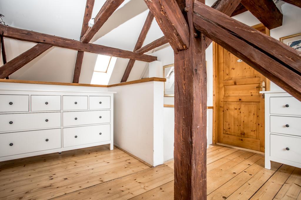 Hotel Dvur Hoffmeister Velke Cicovice Экстерьер фото